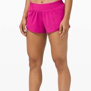 lululemon hotty hots ripened rasberry size 2 2.5"